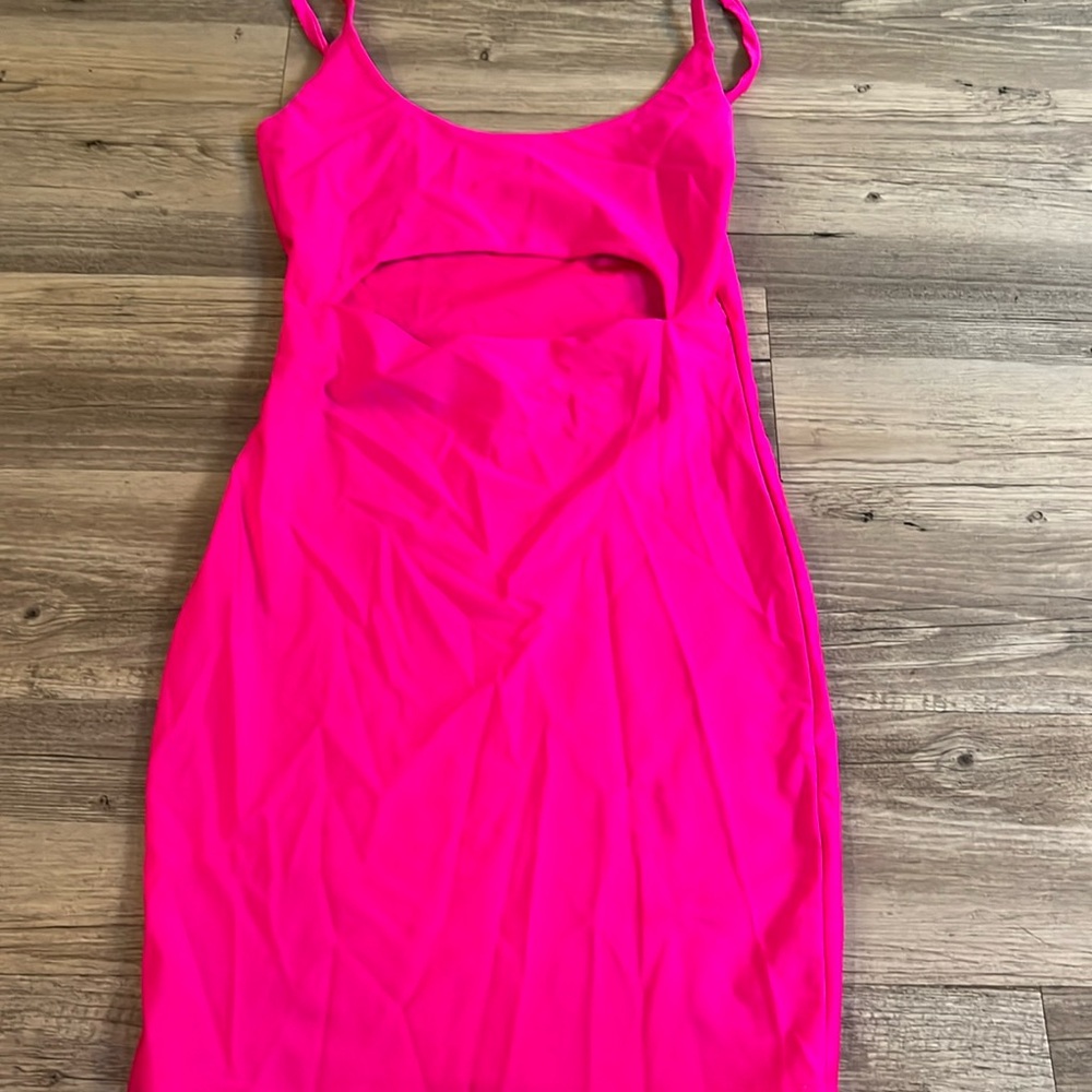HOT PINK MINI DRESS
